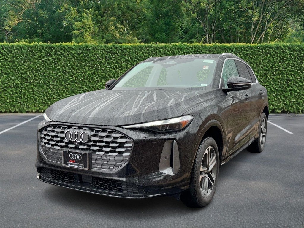 2025 Audi Q5 Premium 2.0 TFSI quattro