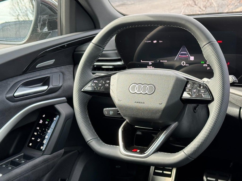 2025 Audi SQ5 Premium Plus 3.0 TFSI quattro
