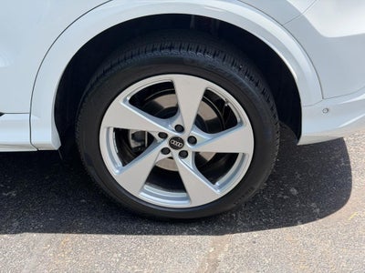 2025 Audi Q5 Premium Plus 2.0 TFSI quattro