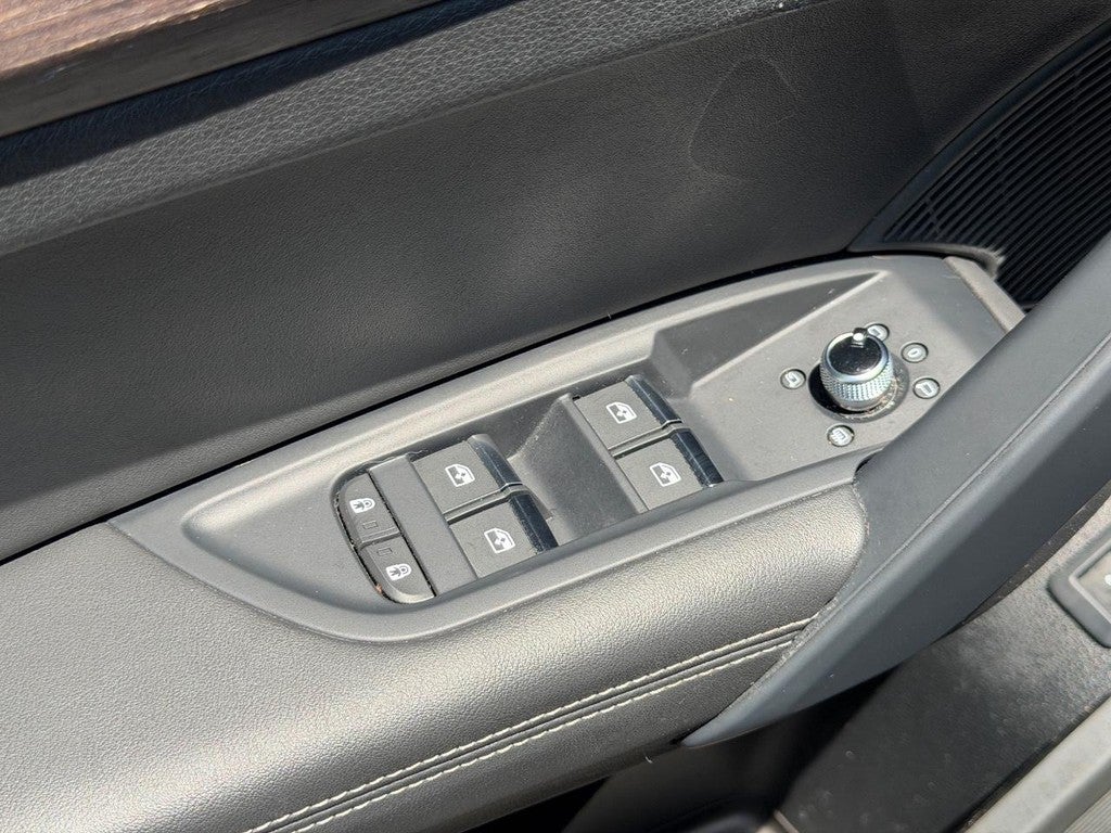2023 Audi Q5 Sportback S line Premium Plus 45 TFSI quattro