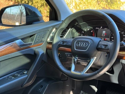 2023 Audi Q5 Premium 40 TFSI quattro