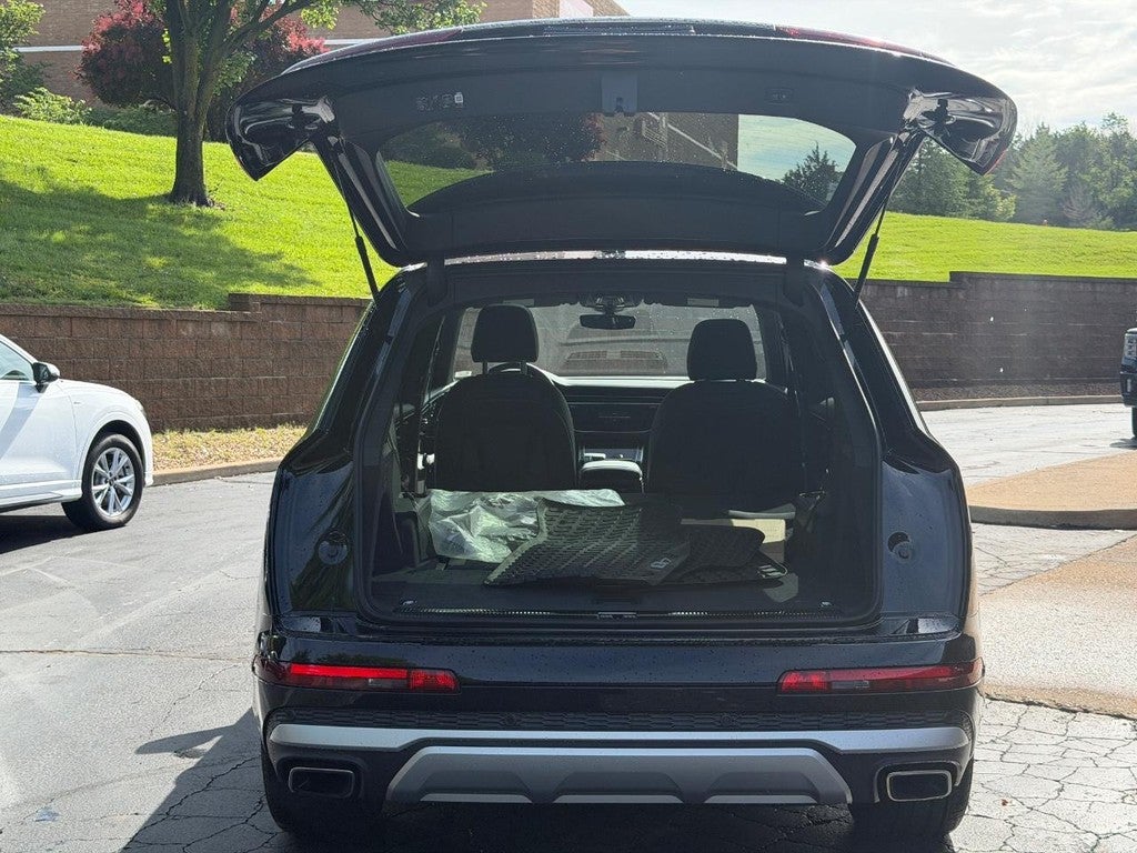 2025 Audi Q7 Premium 45 TFSI quattro