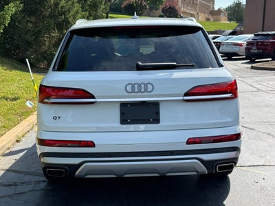 2025 Audi Q7 Premium 55 TFSI quattro