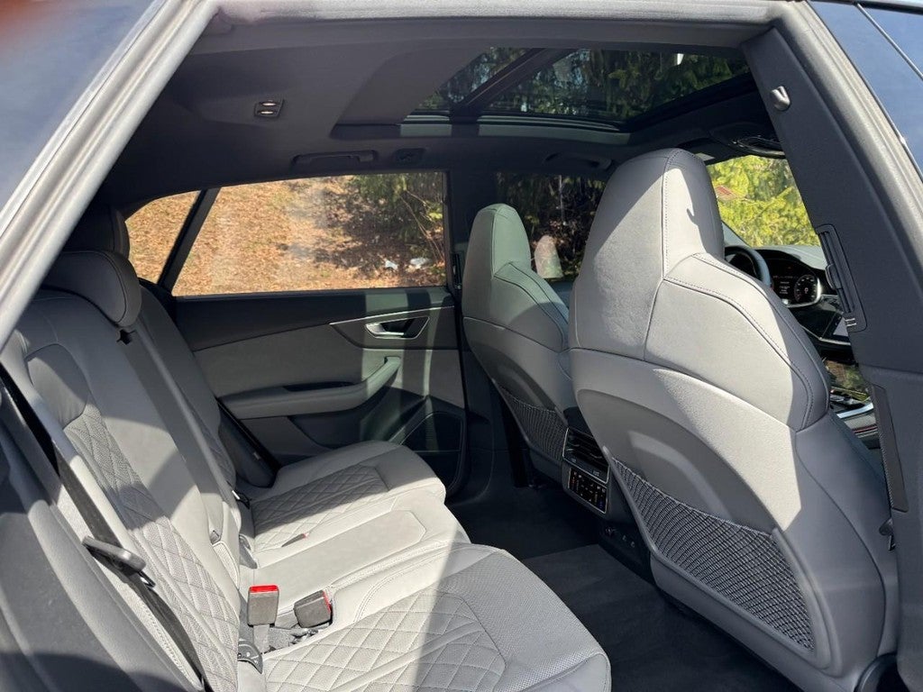 2024 Audi SQ8 Premium Plus 4.0 TFSI quattro