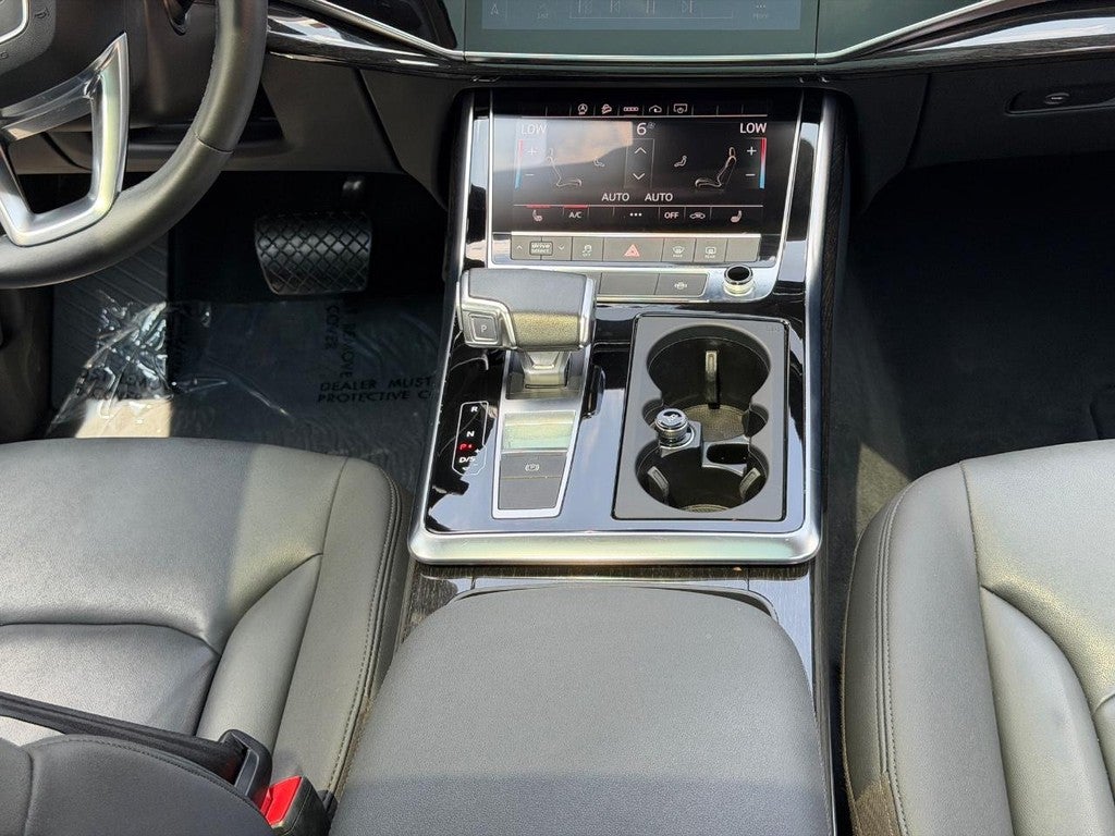 2022 Audi Q7 Premium 55 TFSI quattro