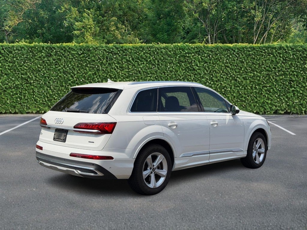 2022 Audi Q7 Premium 55 TFSI quattro