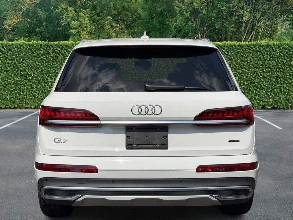 2022 Audi Q7 Premium 55 TFSI quattro