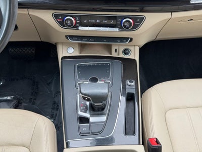 2019 Audi Q5 Premium Plus 45 TFSI quattro