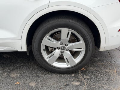 2019 Audi Q5 Premium Plus 45 TFSI quattro