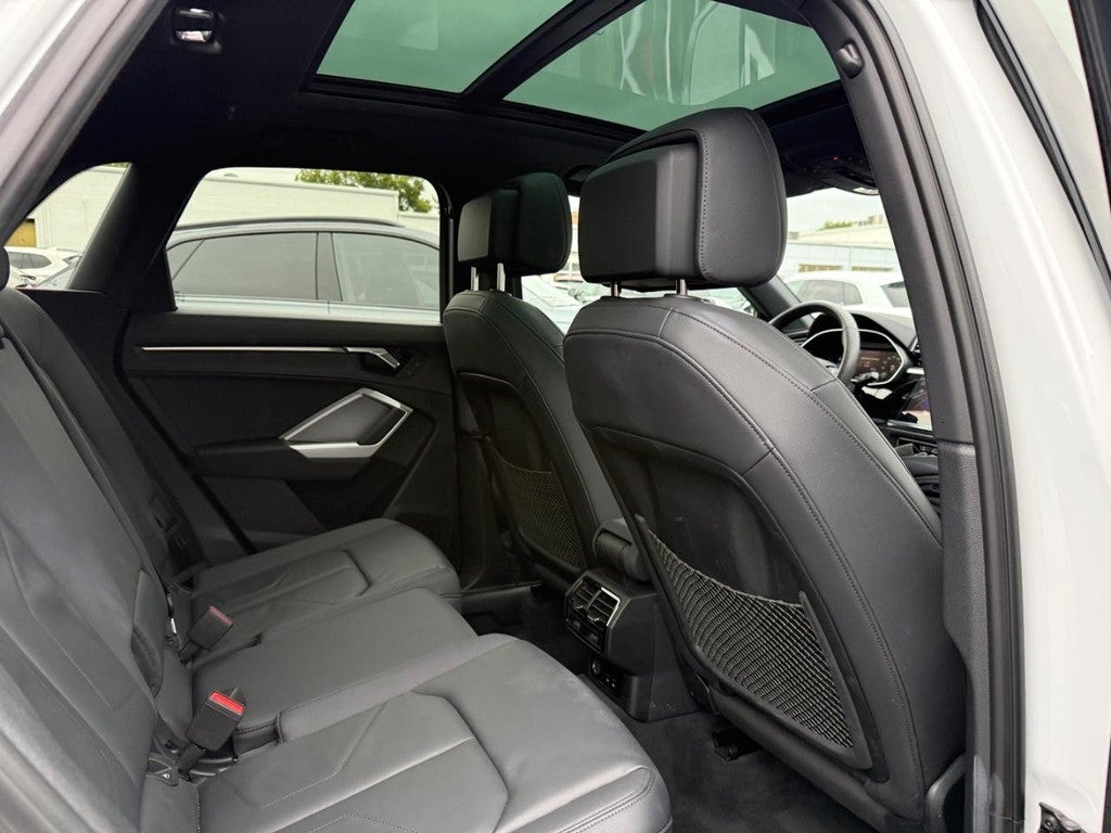2025 Audi Q3 S line Premium 45 TFSI quattro