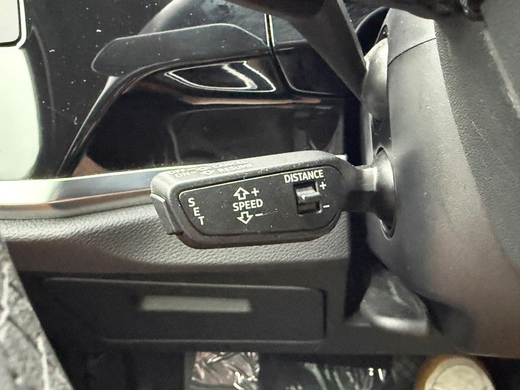 2025 Audi Q3 S line Premium 45 TFSI quattro