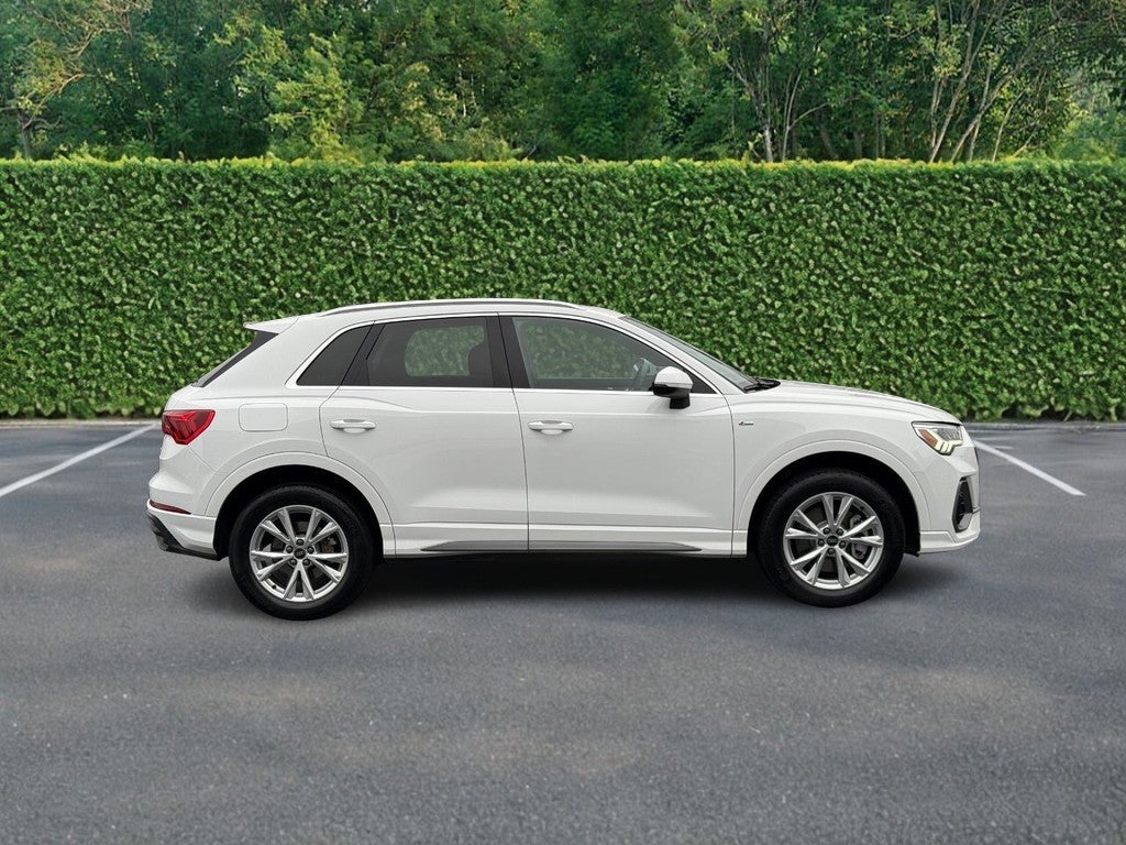 2025 Audi Q3 S line Premium 45 TFSI quattro