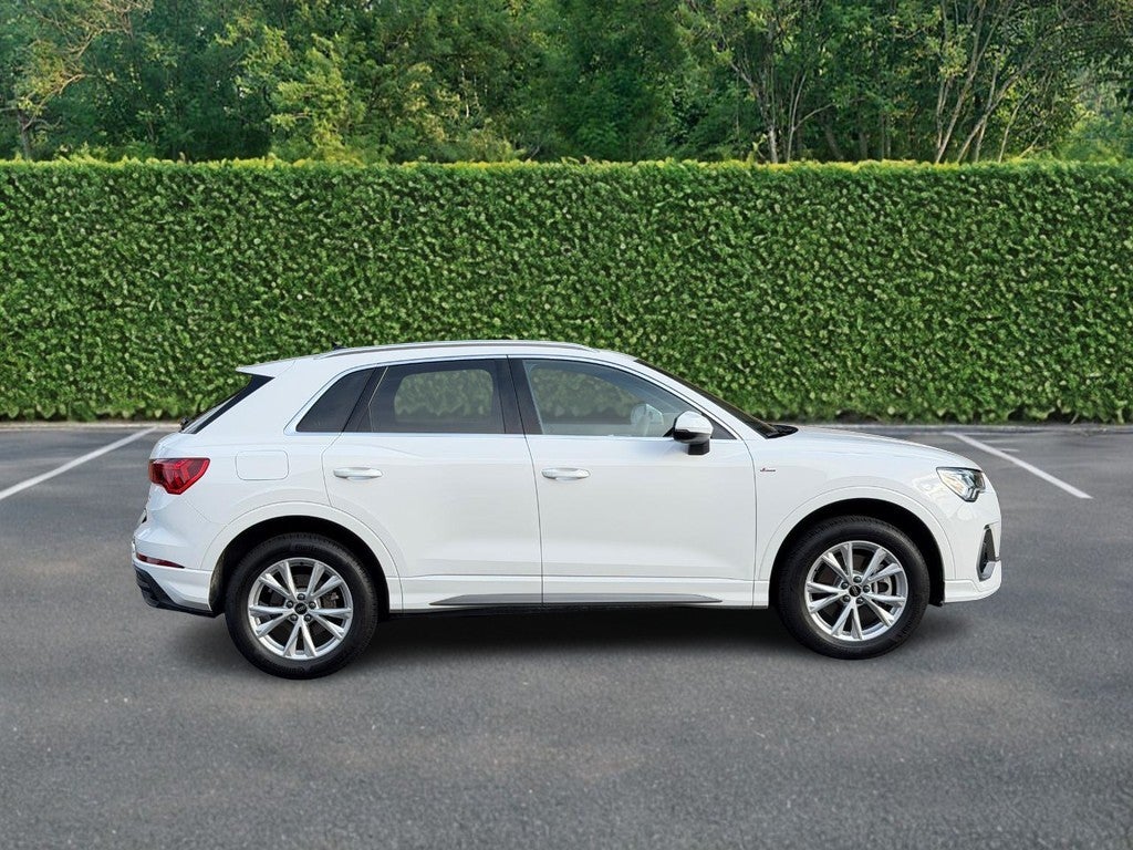 2025 Audi Q3 S line Premium 45 TFSI quattro