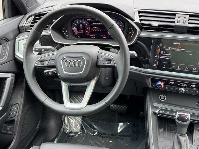2025 Audi Q3 S line Premium 45 TFSI quattro