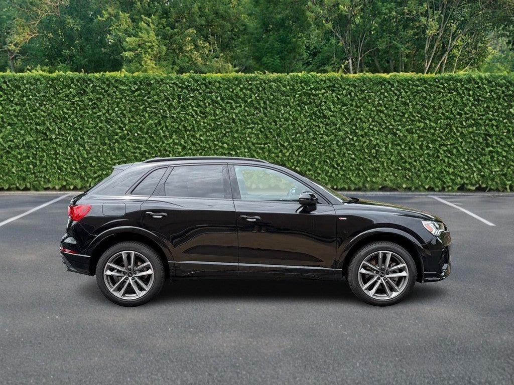 2025 Audi Q3 S line Premium 45 TFSI quattro