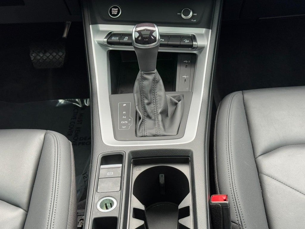 2022 Audi Q3 S line Premium Plus 45 TFSI quattro