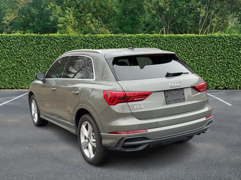 2022 Audi Q3 S line Premium Plus 45 TFSI quattro