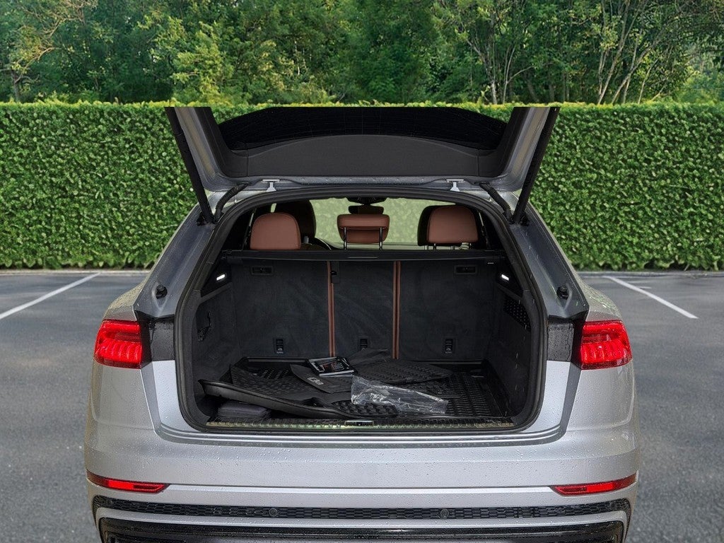 2022 Audi Q8 Premium Plus 55 TFSI quattro