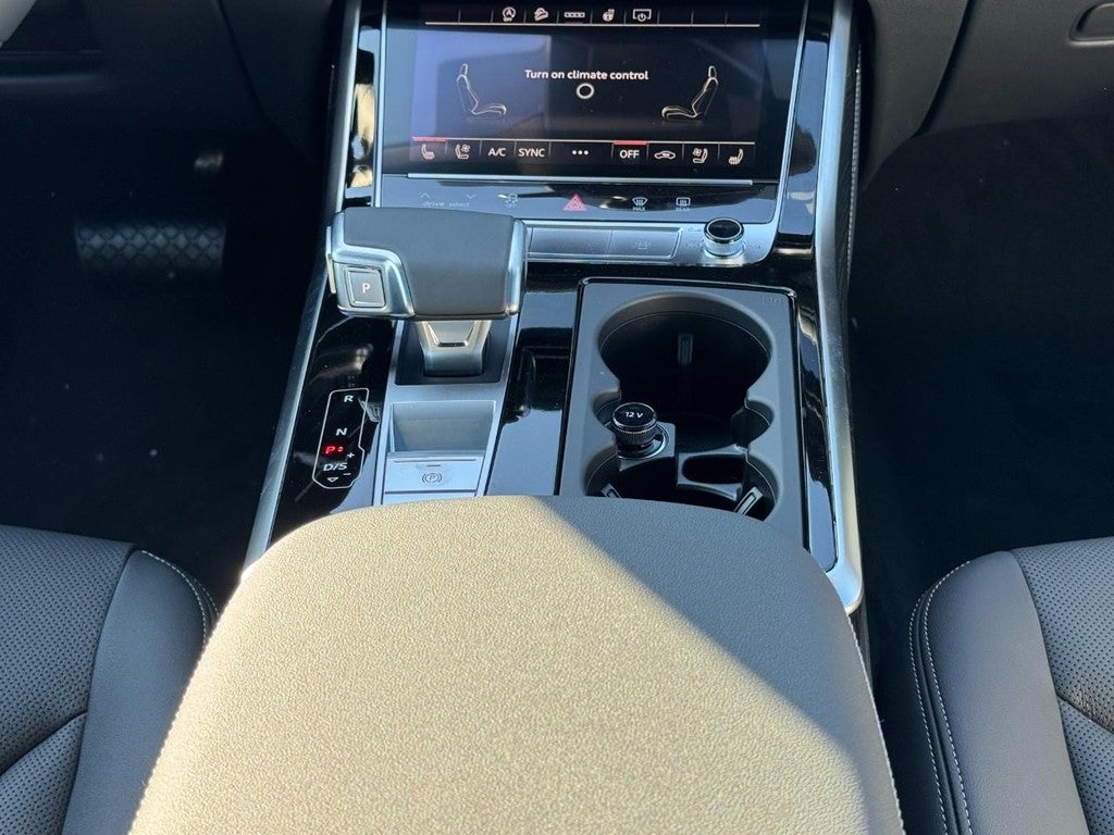 2026 Audi Q8 Premium Plus quattro