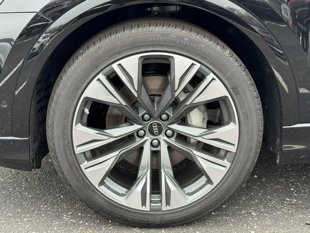 2026 Audi Q8 Premium Plus quattro