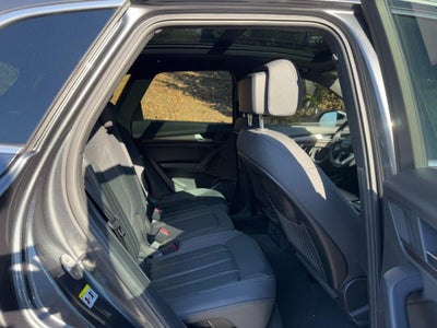 2022 Audi Q5 S line Premium 45 TFSI quattro