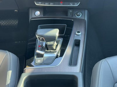 2022 Audi Q5 S line Premium 45 TFSI quattro