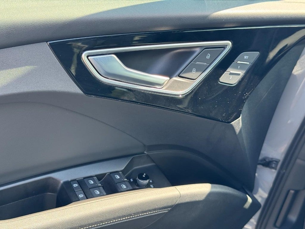 2024 Audi Q4 e-tron Premium Plus 55 quattro