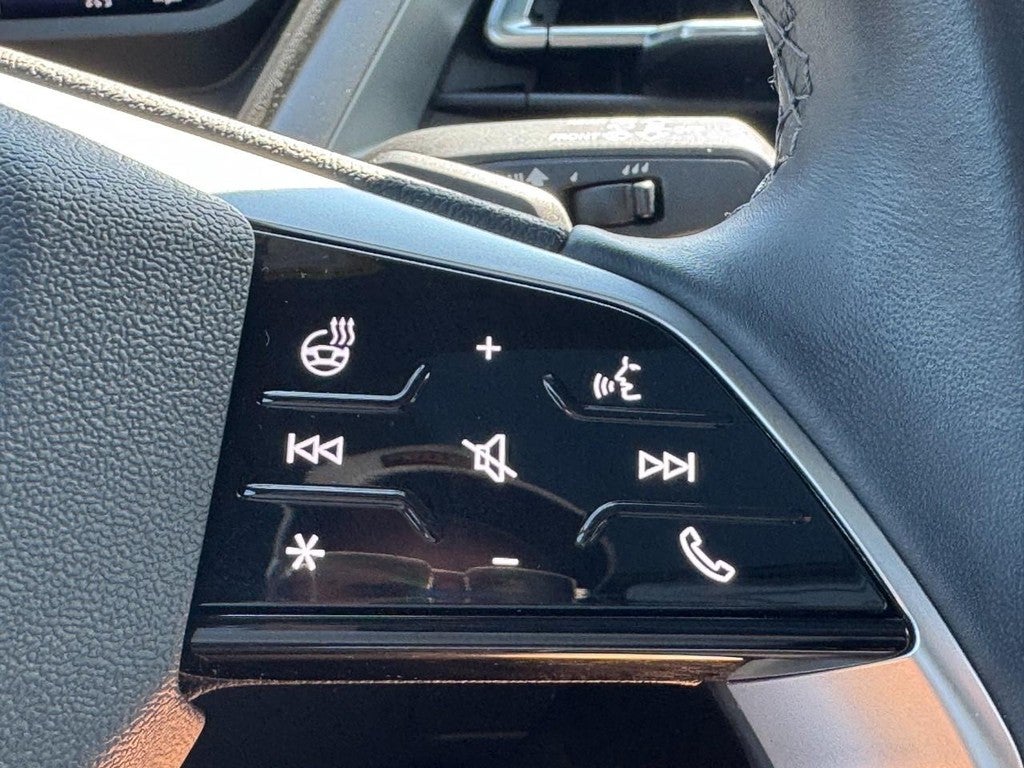 2024 Audi Q4 e-tron Premium Plus 55 quattro