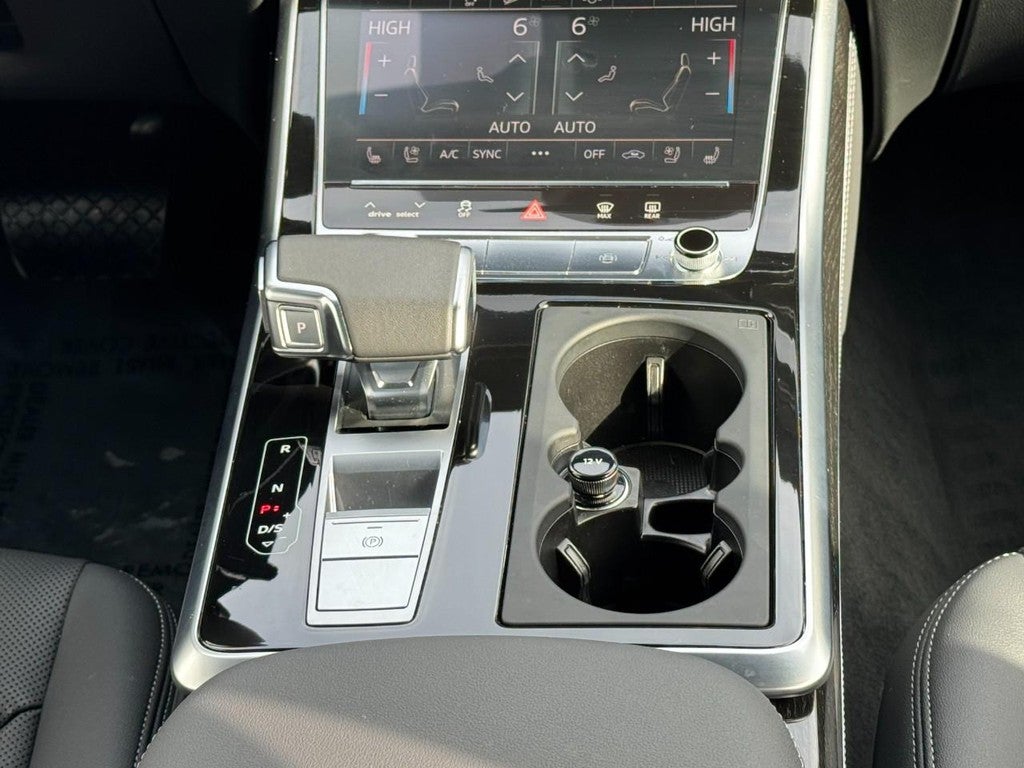 2025 Audi Q7 Premium Plus 55 TFSI quattro