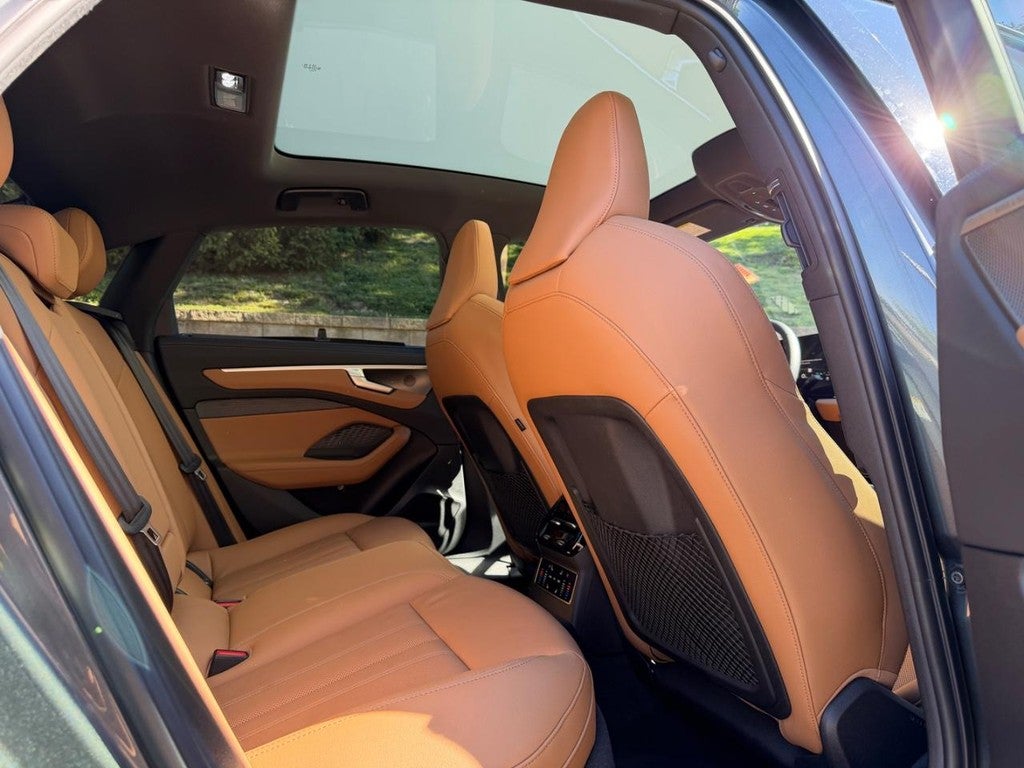 2026 Audi A6 Sedan Premium Plus quattro