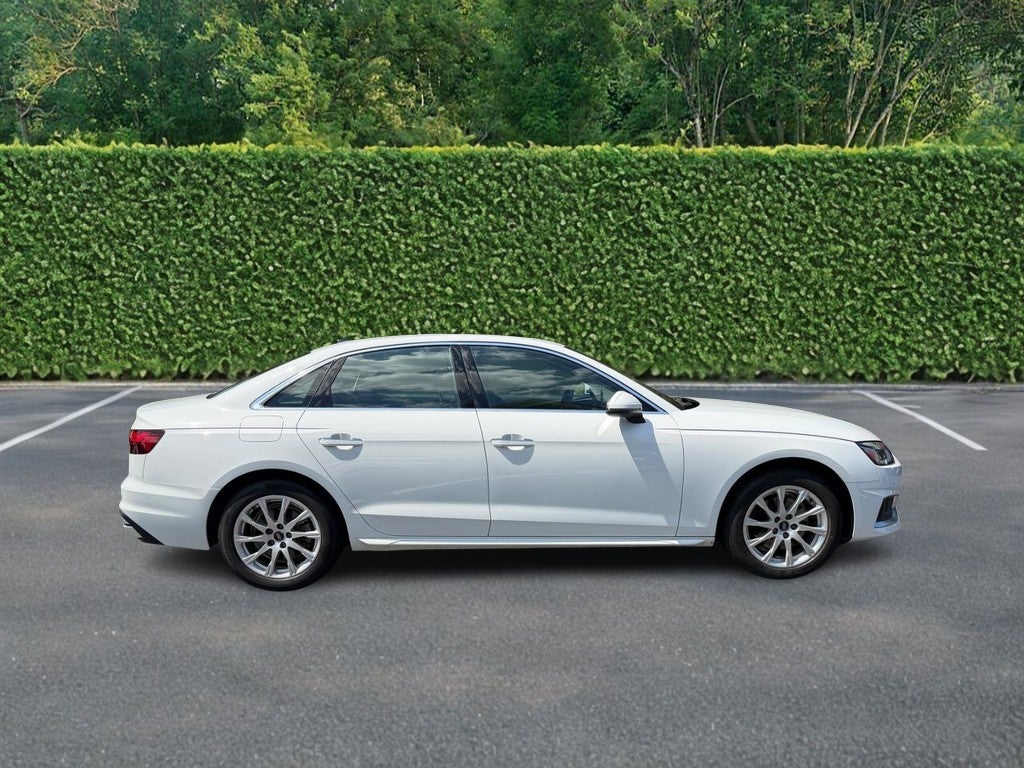 2023 Audi A4 Sedan Premium 40 TFSI quattro