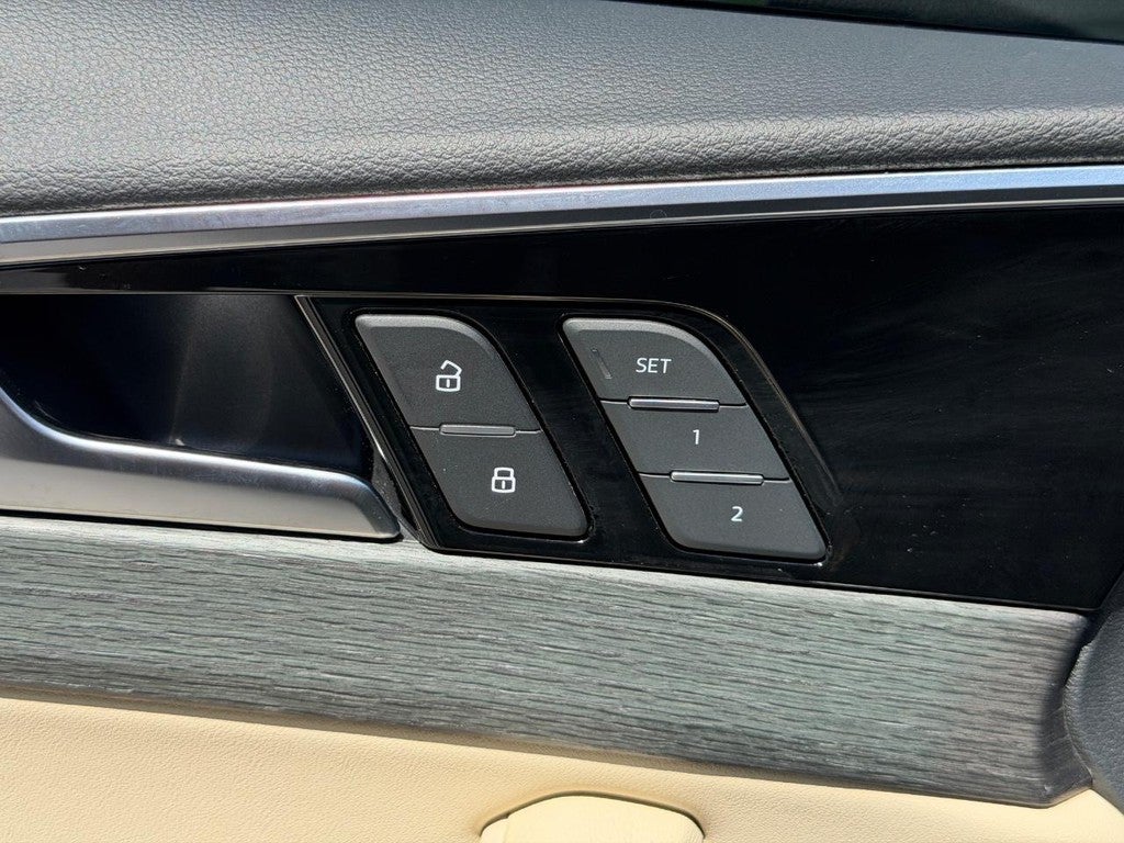 2022 Audi A4 Sedan S line Premium 45 TFSI quattro