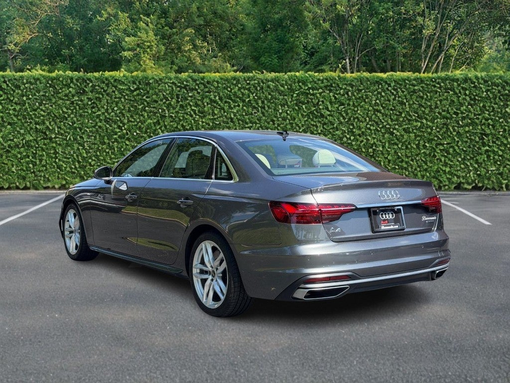 2022 Audi A4 Sedan S line Premium 45 TFSI quattro