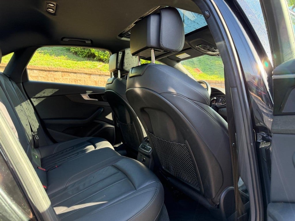 2023 Audi A4 Sedan S line Premium 45 TFSI quattro
