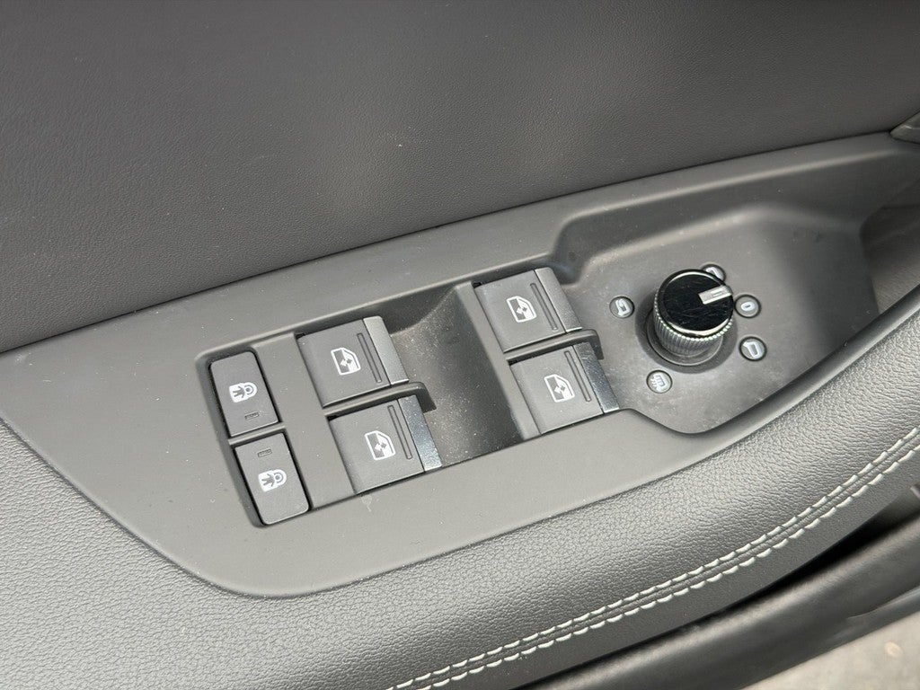 2023 Audi A6 Sedan Premium Plus 45 TFSI quattro