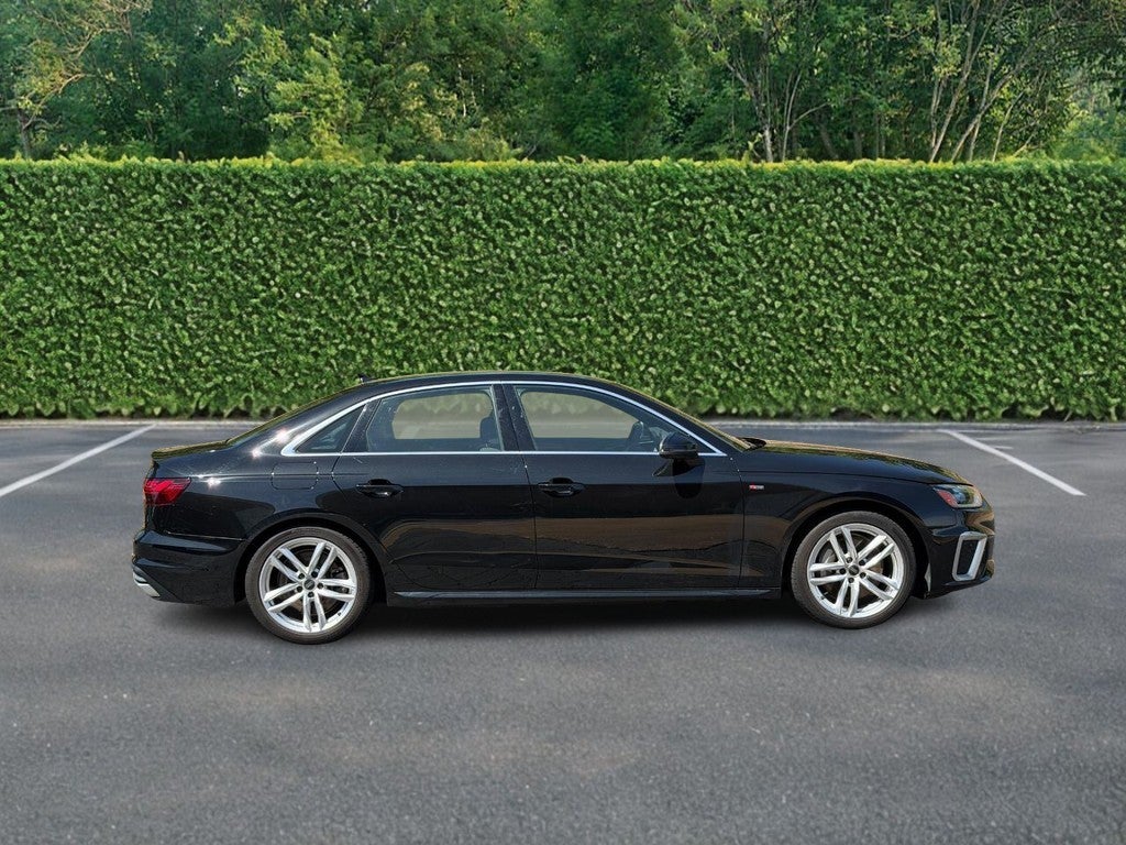 2023 Audi A4 Sedan S line Premium Plus 45 TFSI quattro
