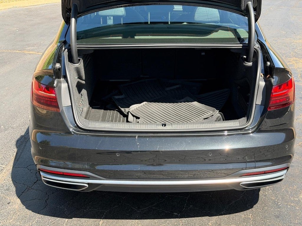 2023 Audi A4 Sedan S line Premium Plus 45 TFSI quattro