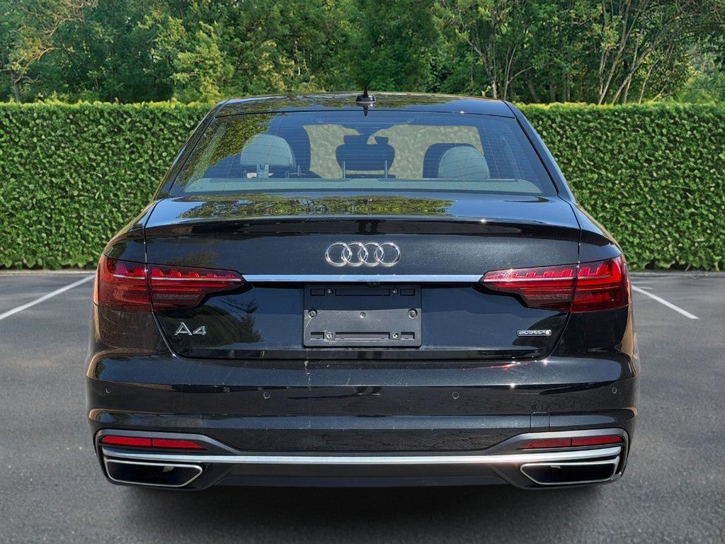 2023 Audi A4 Sedan S line Premium Plus 45 TFSI quattro