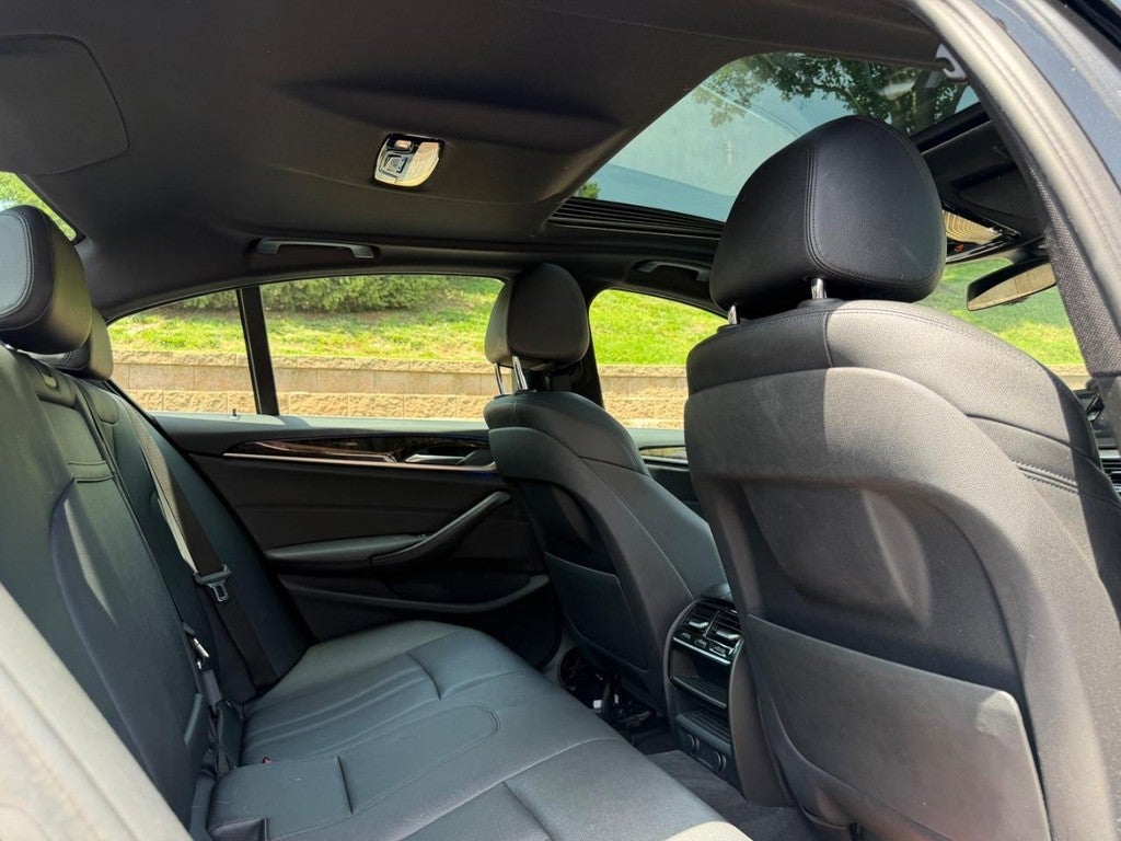 2018 BMW 5 Series 530e xDrive iPerformance Plug-In Hybrid