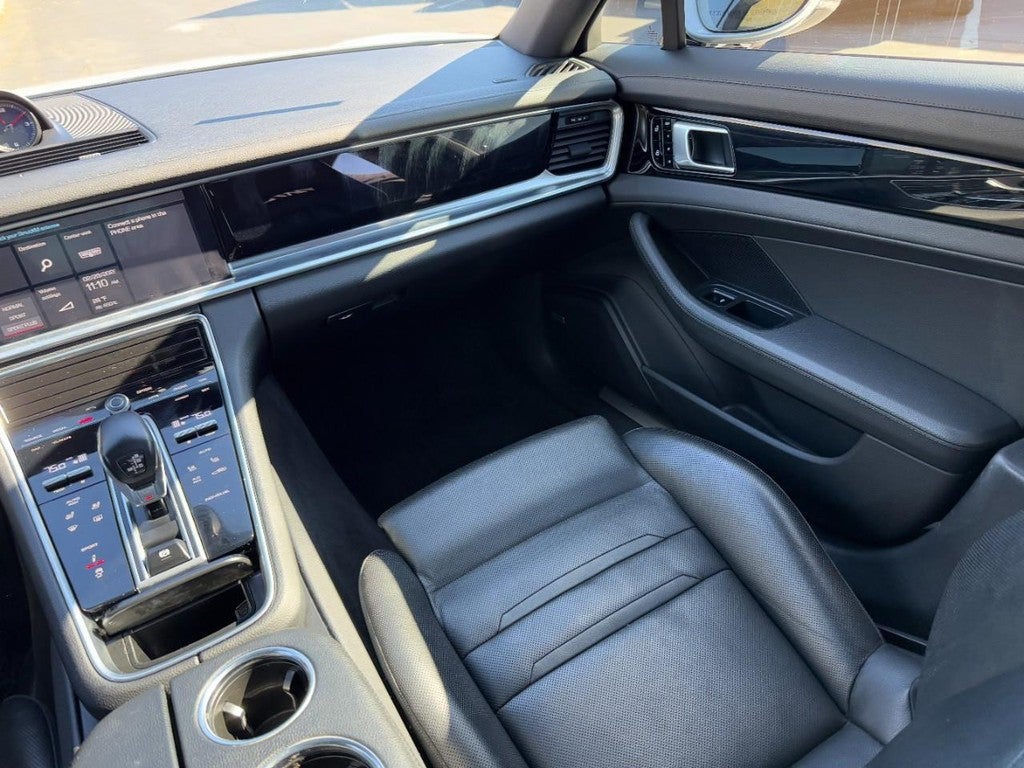 2019 Porsche Panamera 4 AWD