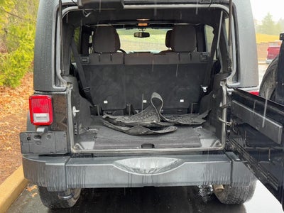 2015 Jeep Wrangler Unlimited 4WD 4dr Sport