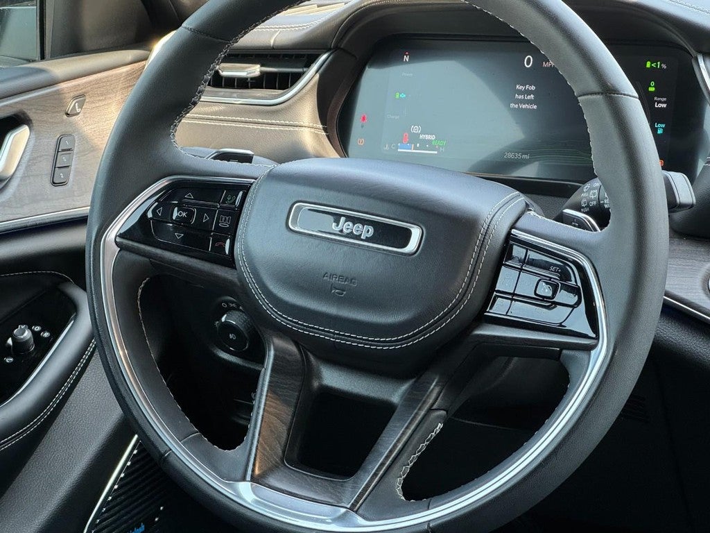 2022 Jeep Grand Cherokee 4xe Overland 4x4