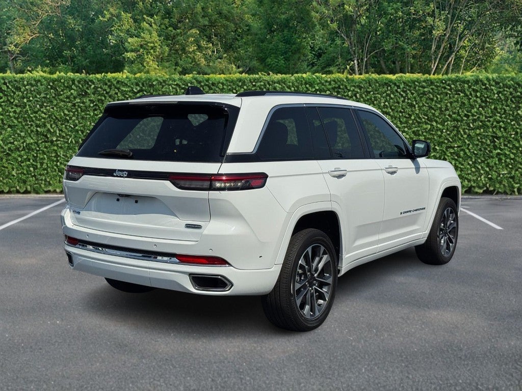 2022 Jeep Grand Cherokee 4xe Overland 4x4