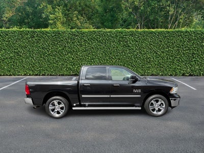 2015 RAM 1500 4WD Crew Cab 140.5" Big Horn