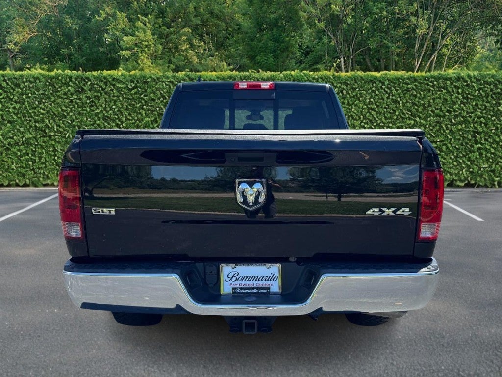 2023 RAM 1500 Classic SLT 4x4 Crew Cab 5'7" Box