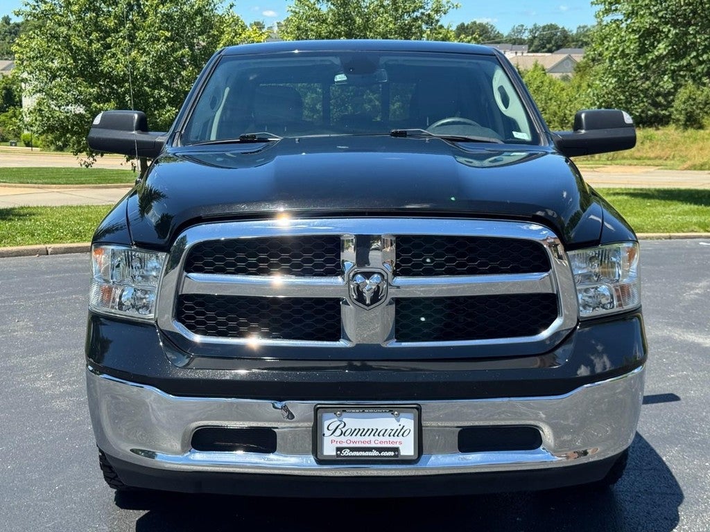 2023 RAM 1500 Classic SLT 4x4 Crew Cab 5'7" Box