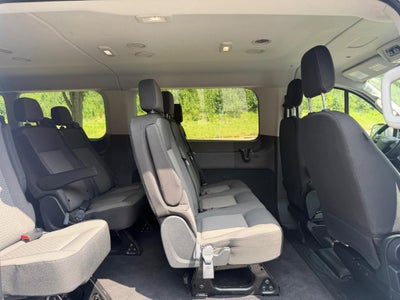 2024 Ford Transit Passenger Wagon T-350 148" Low Roof XLT RWD