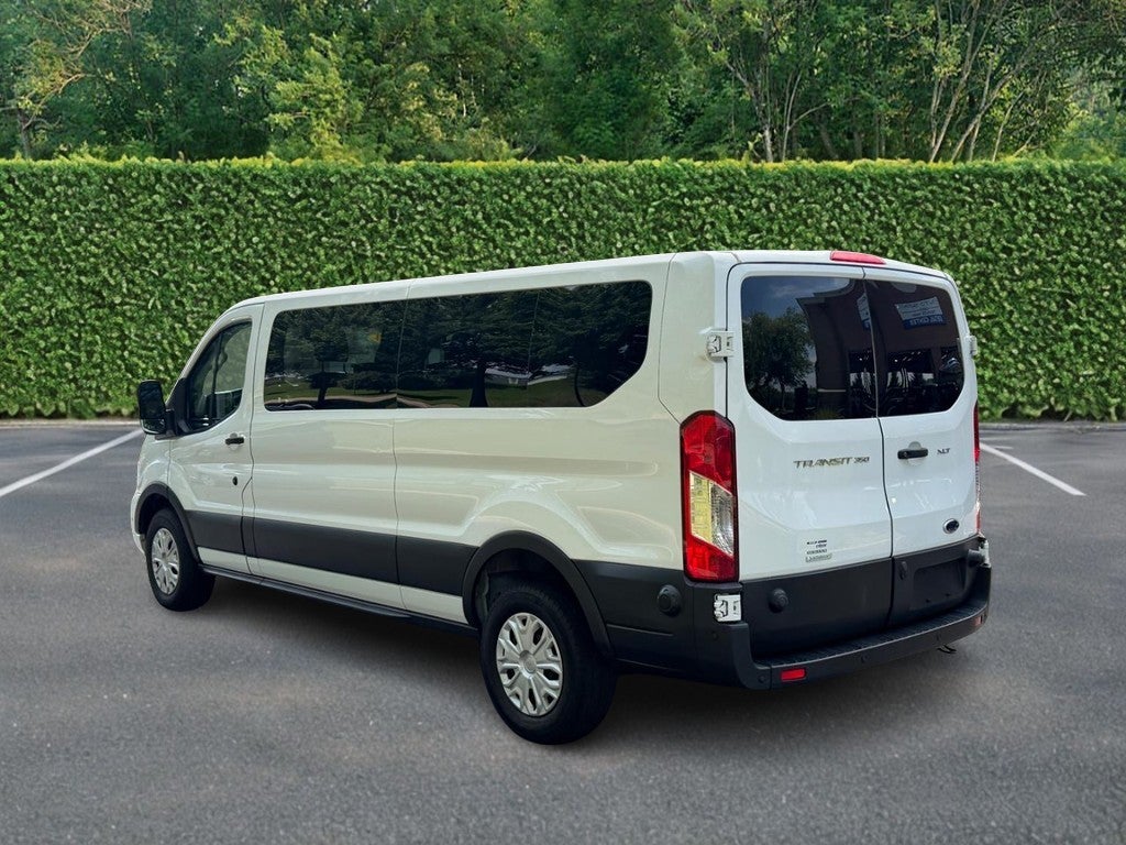 2024 Ford Transit Passenger Wagon T-350 148" Low Roof XLT RWD