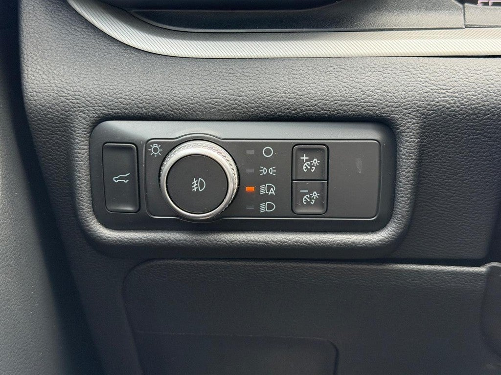 2020 Ford Explorer XLT 4WD