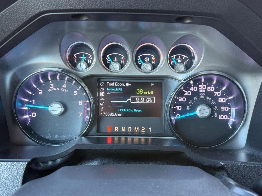 2014 Ford Super Duty F-250 SRW 4WD Crew Cab 156" Lariat